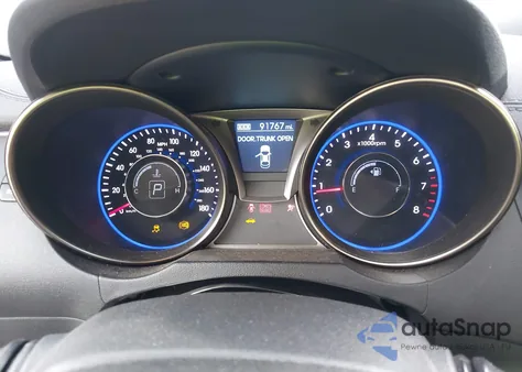 2013 Hyundai Genesis 3.8 Track from USA, damaged, VIN KMHHU6KJ3DU112656